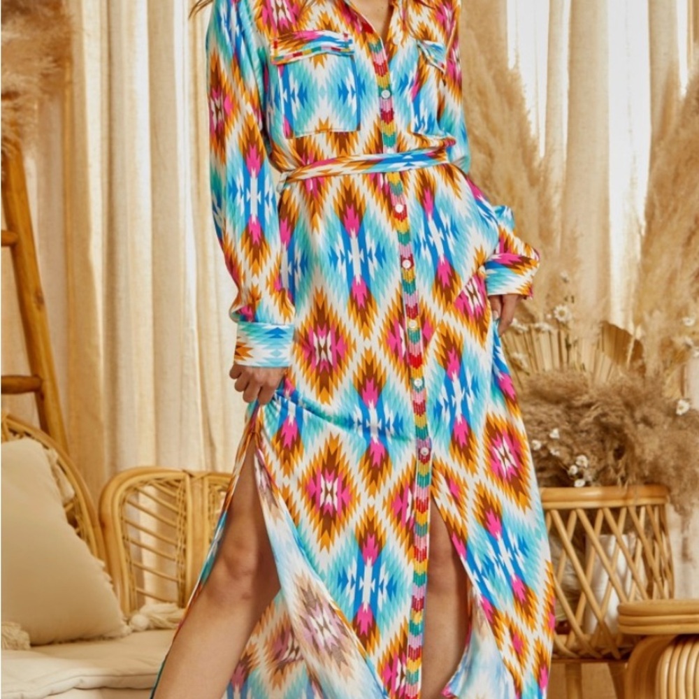 ANDREE BY UNIT Vibrant Long Sleeve Maxi Dress